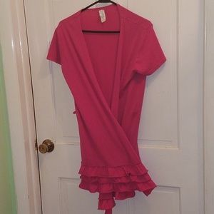 Pink light weight ruffle robe